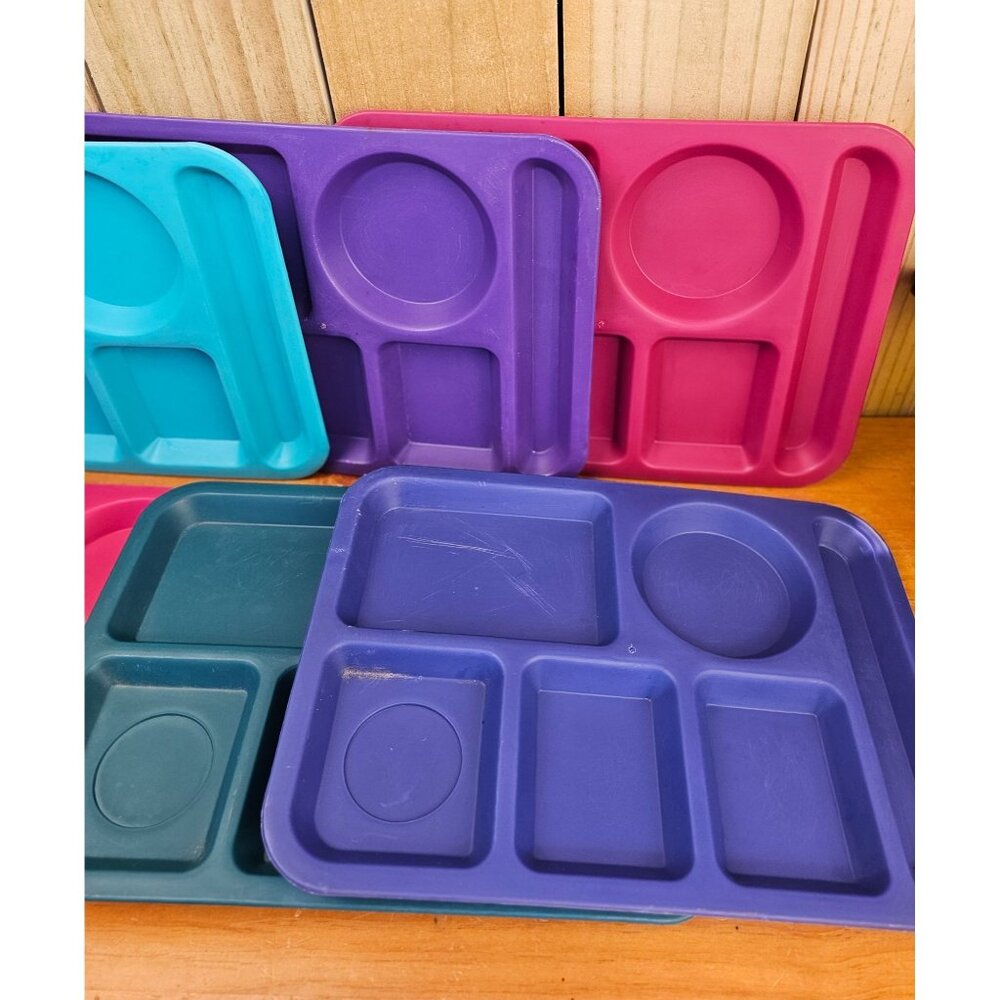 Set of 6 Vintage Tucker Housewares Divided Plastic Trays